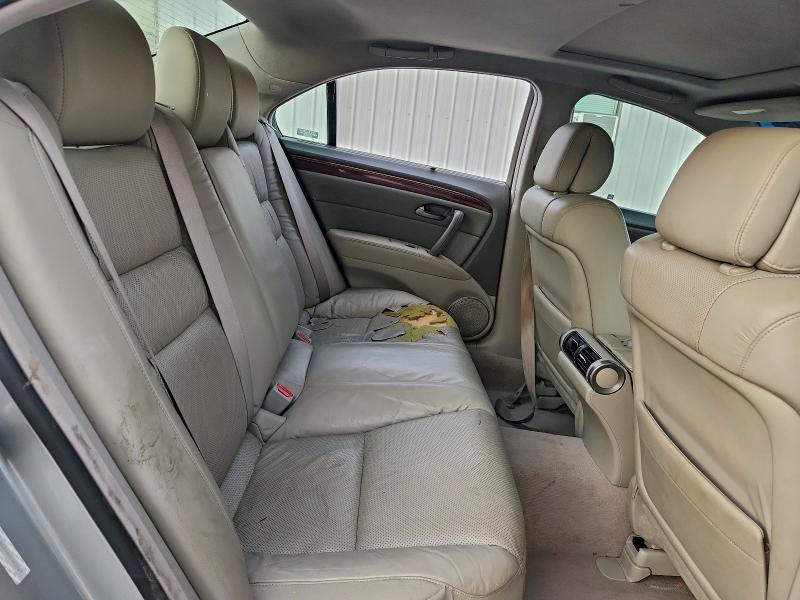 Photo 10 from auction – 2006 ACURA RL with VIN JH4KB16546C003047