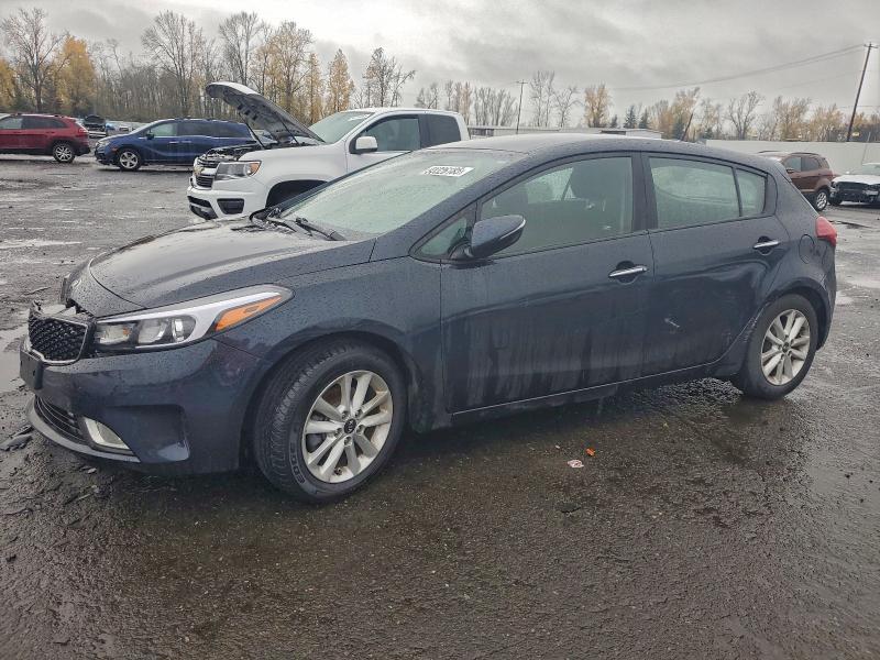 KIA FORTE 2017 with VIN KNAFK5A8XH5690230 - Photo from auction