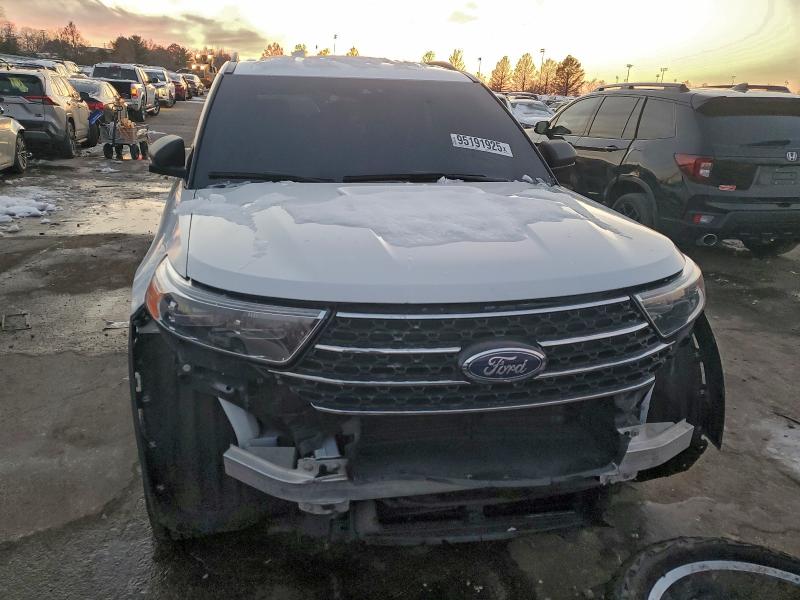 Photo 5 from auction – 2022 FORD EXPLORER X with VIN 1FMSK7DH3NGB20462