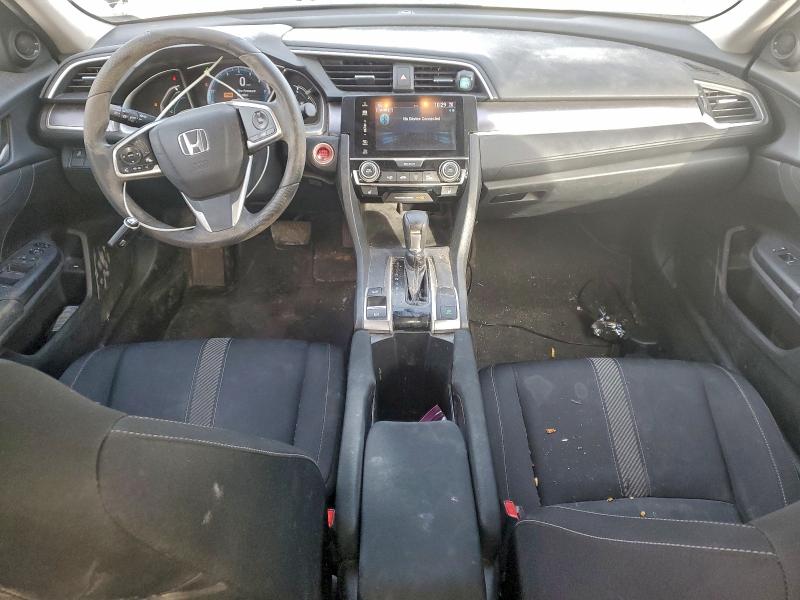 Photo 8 from auction – 2016 HONDA CIVIC with VIN 2HGFC1F33GH631017