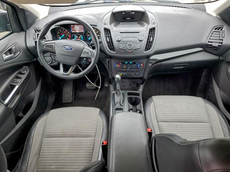 Photo 8 from auction – 2017 FORD ESCAPE SE with VIN 1FMCU0GD9HUD06172