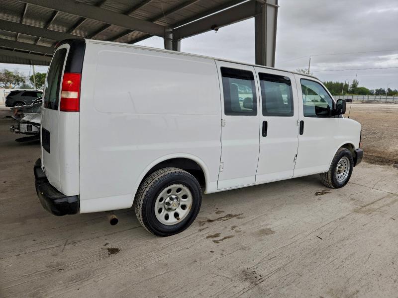 Photo 3 from auction – 2014 CHEVROLET EXPRESS G1 with VIN 1GCSGAFX1E1109390