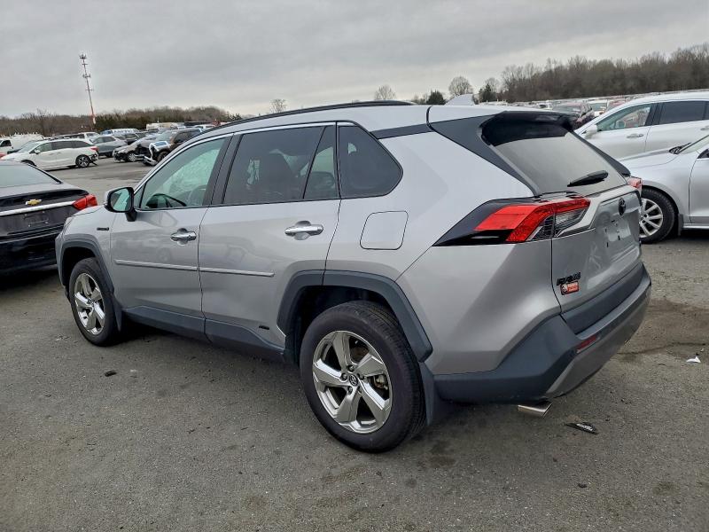 Photo 2 from auction – 2020 TOYOTA RAV4 LIMIT with VIN 4T3DWRFV1LU006641