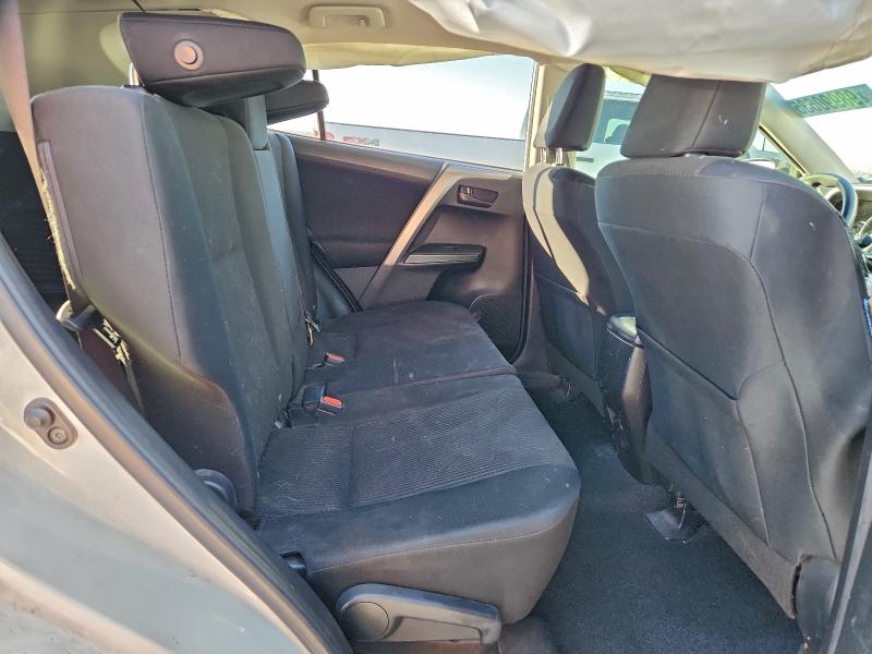 Photo 10 from auction – 2016 TOYOTA RAV4 LE with VIN JTMBFREV7GJ065268