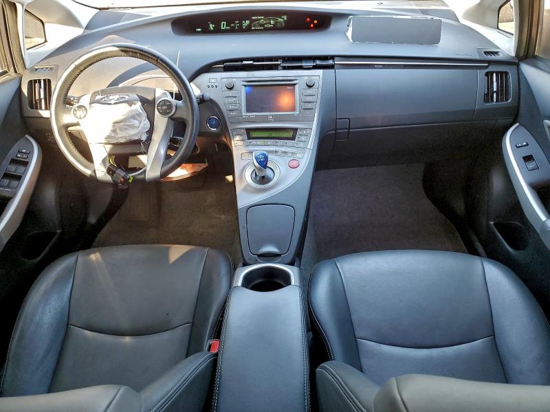 Photo 8 from auction – 2014 TOYOTA PRIUS with VIN JTDKN3DU0E0369537