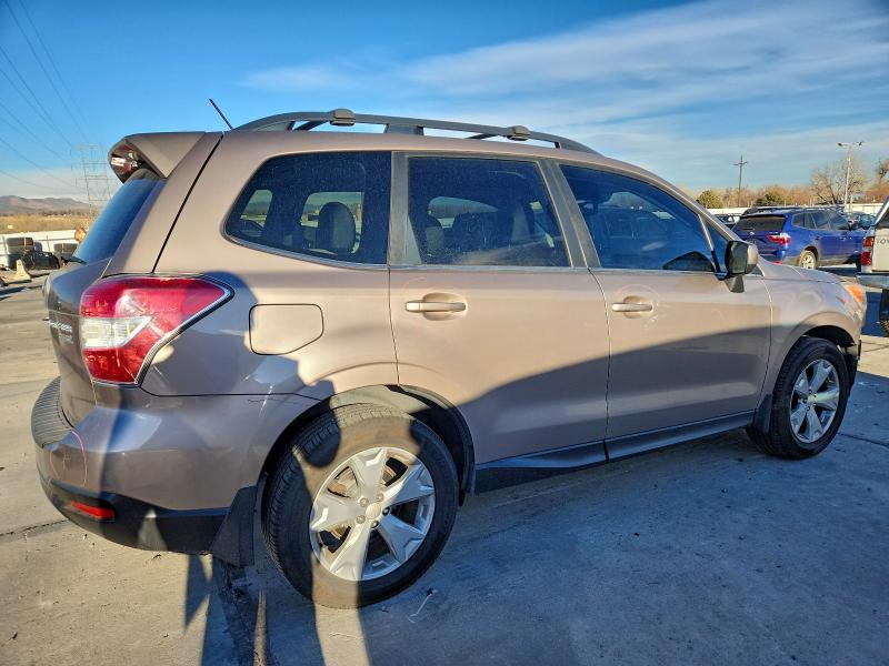 Photo 3 from auction – 2015 SUBARU FORESTER 2 with VIN JF2SJARC0FH542039