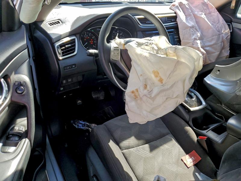 Photo 8 from auction – 2016 NISSAN ROGUE S with VIN KNMAT2MT0GP725157