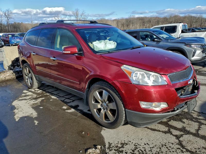 Photo 4 from auction – 2011 CHEVROLET TRAVERSE L with VIN 1GNKVLED6BJ209075