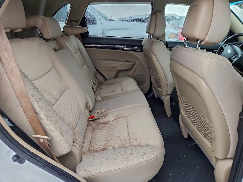 Photo 11 from auction – 2011 KIA SORENTO BA with VIN 5XYKT4A25BG083283