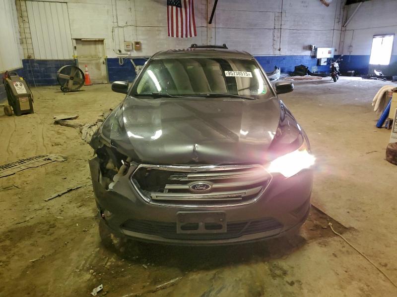 Photo 5 from auction – 2015 FORD TAURUS SE with VIN 1FAHP2D89FG133114