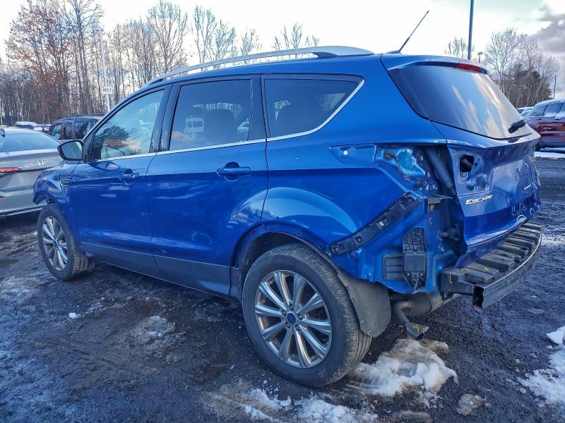 Photo 2 from auction – 2017 FORD ESCAPE with VIN 1FMCU0JD1HUB00658