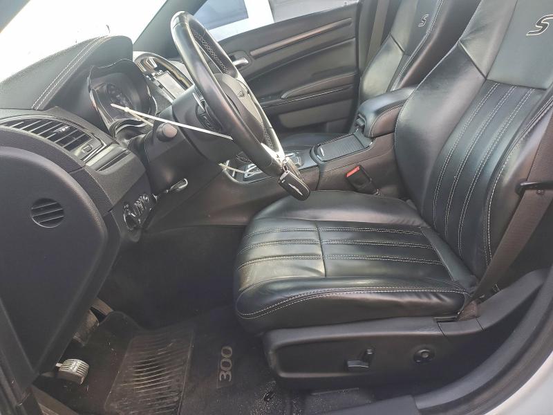 Photo 7 from auction – 2016 CHRYSLER 300 with VIN 2C3CCABT2GH208148