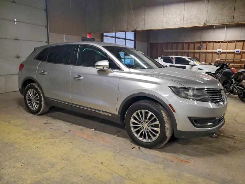 Photo 4 from auction – 2016 LINCOLN MKX SELECT with VIN 2LMTJ8KR3GBL55953