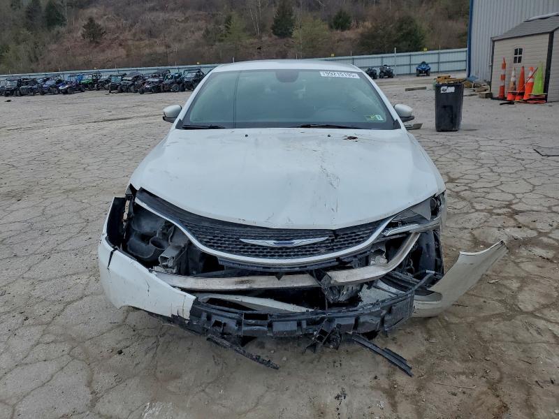 Photo 5 from auction – 2016 CHRYSLER 200 LIMITE with VIN 1C3CCCABXGN169384