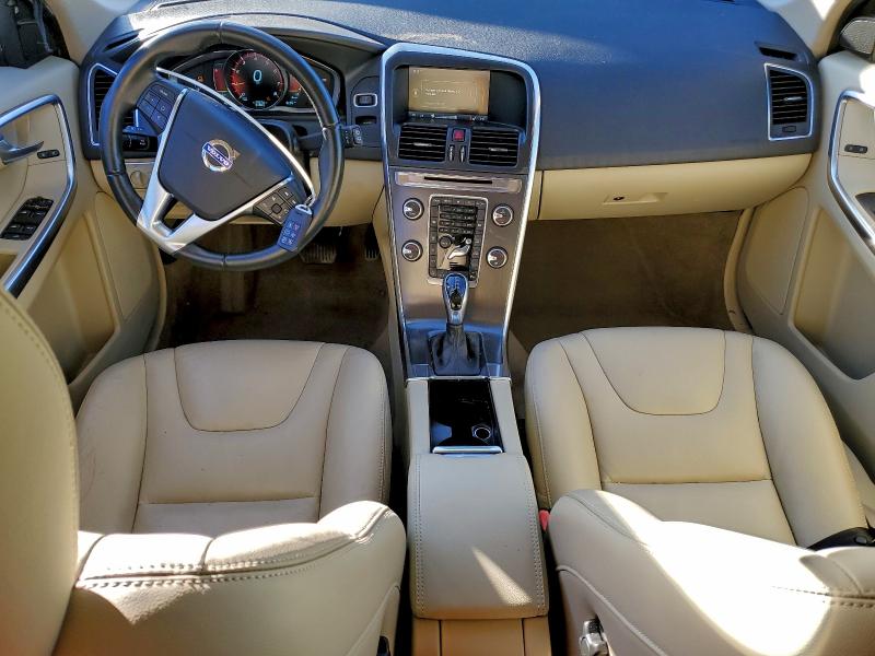 Photo 8 from auction – 2015 VOLVO XC60 T5 PR with VIN YV440MDC8F2589788