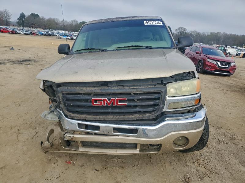 Photo 5 from auction – 2004 GMC NEW SIERRA with VIN 1GTEK19T44E128690