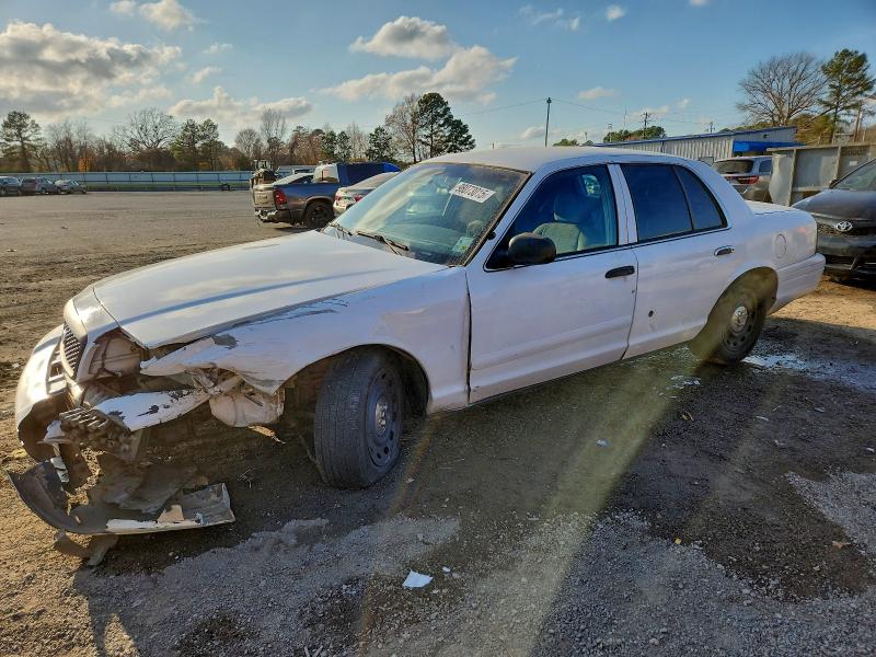 Photo 1 from auction – 2005 FORD CROWN VICT with VIN 2FAFP71W05X156636