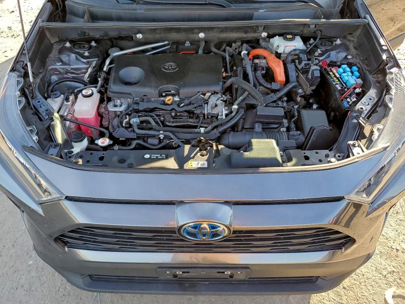 Photo 12 from auction – 2021 TOYOTA RAV4 LE with VIN 4T3MWRFV7MU016320