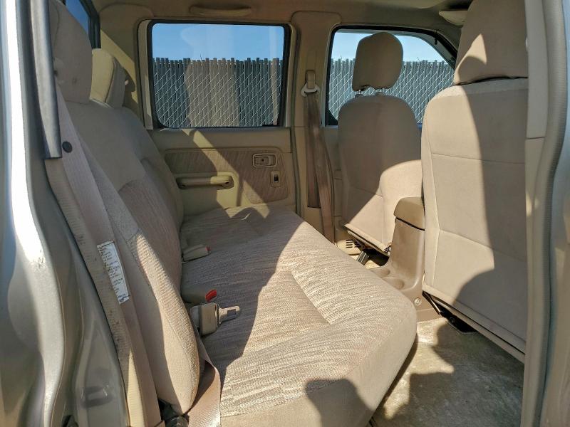 Photo 10 from auction – 2000 NISSAN FRONTIER C with VIN 1N6ED27T6YC409553