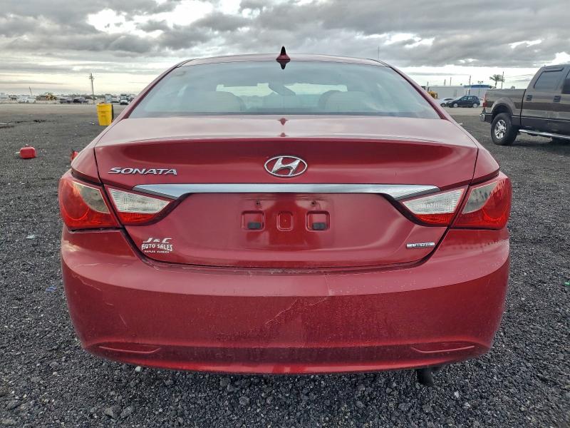 Photo 6 from auction – 2011 HYUNDAI SONATA SE with VIN 5NPEC4ACXBH086615