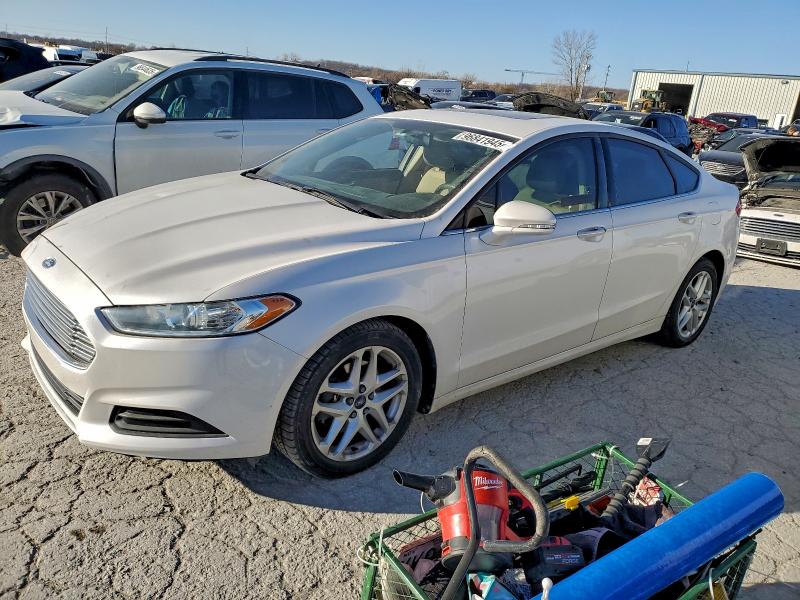 FORD FUSION SE 2013 with VIN 3FA6P0H7XDR385554 - Photo from auction