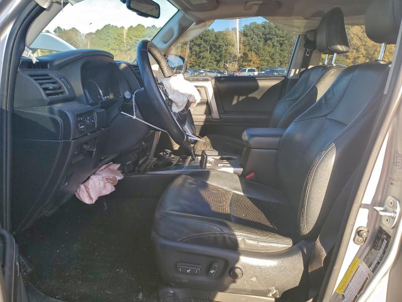 Photo 7 from auction – 2015 TOYOTA 4RUNNER SR with VIN JTEBU5JR9F5203984