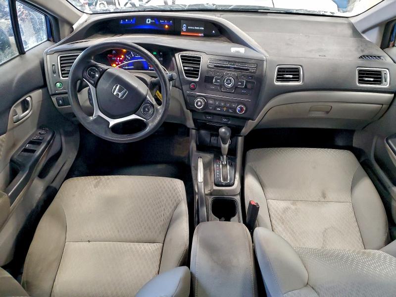 Photo 8 from auction – 2015 HONDA CIVIC LX with VIN 2HGFB2F41FH043343