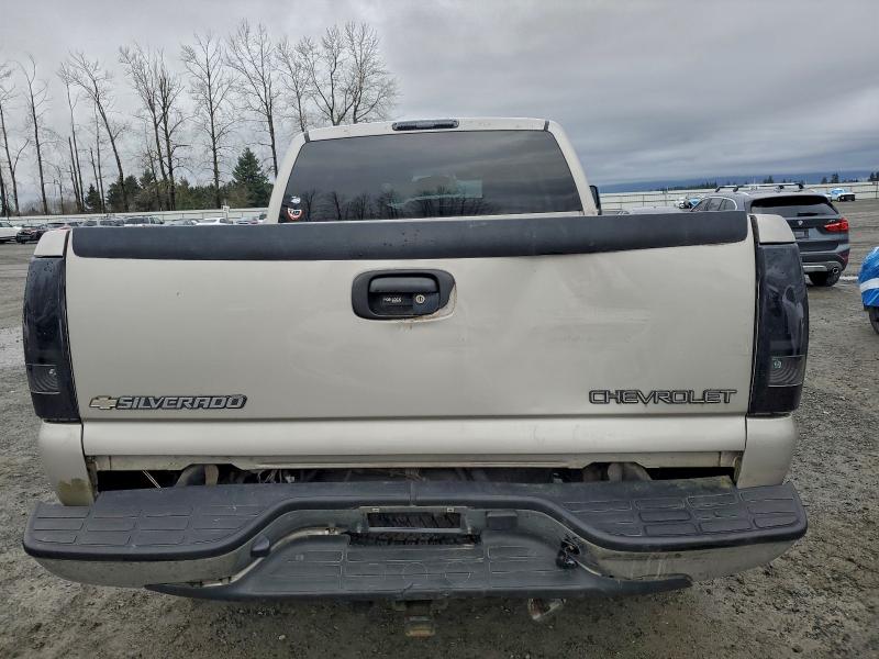 Photo 6 from auction – 2005 CHEVROLET SILVERADO with VIN 1GCEK19T15E189898