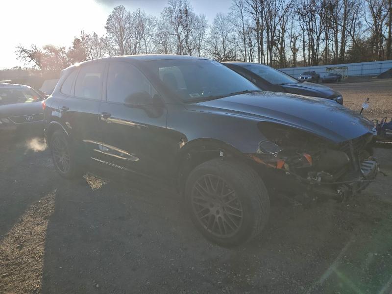Photo 4 from auction – 2017 PORSCHE CAYENNE with VIN WP1AA2A26HKA86068