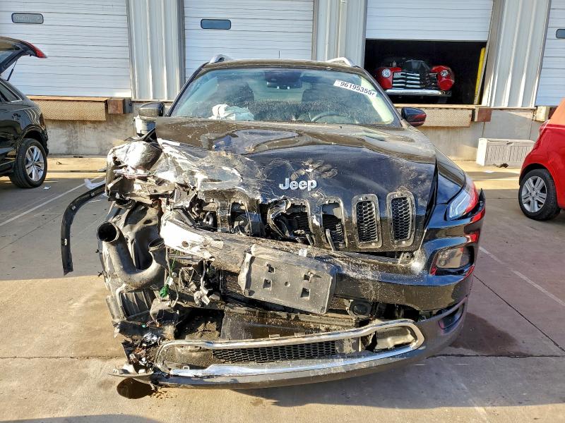 Photo 5 from auction – 2014 JEEP CHEROKEE L with VIN 1C4PJMDS0EW282336