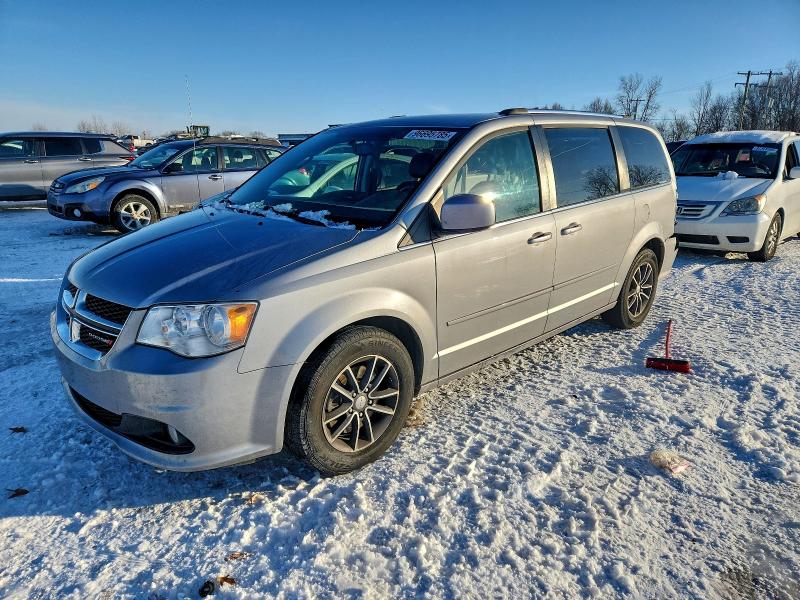 DODGE GRAND CARA 2017 с VIN 2C4RDGCG5HR589934 - Фото с аукциона