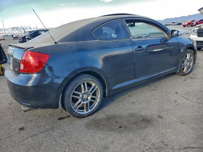 Photo 3 from auction – 2006 TOYOTA SCION TC with VIN JTKDE167860101771