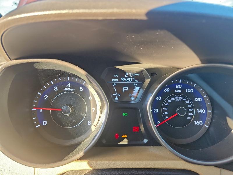 Photo 9 from auction – 2013 HYUNDAI ELANTRA with VIN 5NPDH4AE0DH337899