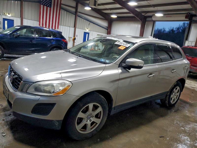 VOLVO XC60 3.2 2012 with VIN YV4940DZ1C2305632 - Photo from auction
