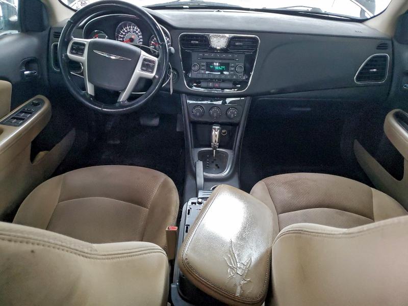 Photo 8 from auction – 2011 CHRYSLER 200 TOURIN with VIN 1C3BC1FB0BN555250