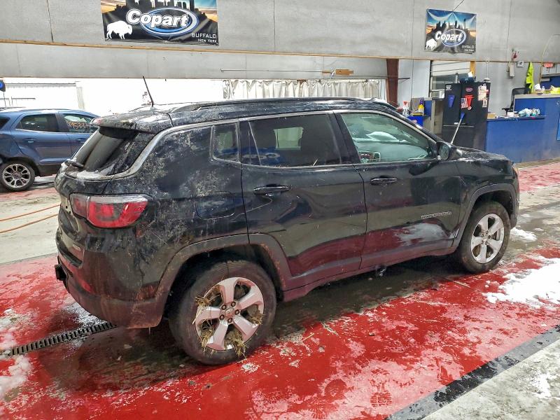 Фото 3 с аукциона – 2018 JEEP COMPASS LA с VIN 3C4NJDBB3JT178515