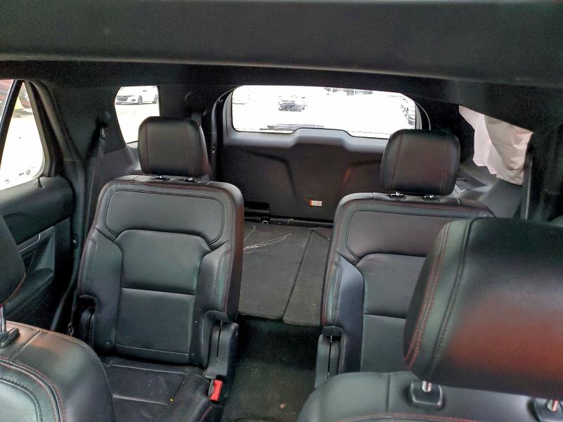 Photo 10 from auction – 2016 FORD EXPLORER with VIN 1FM5K8GTXGGA75980