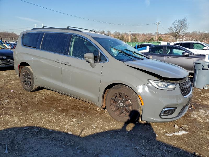 Photo 4 from auction – 2022 CHRYSLER PACIFICA with VIN 2C4RC1BG2NR169500