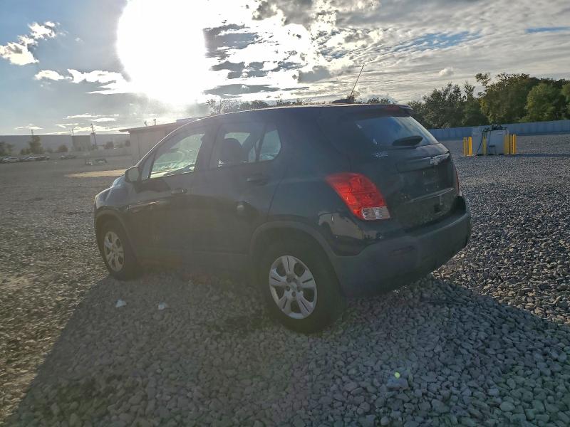 Photo 2 from auction – 2015 CHEVROLET TRAX LS with VIN 3GNCJKSB7FL220615