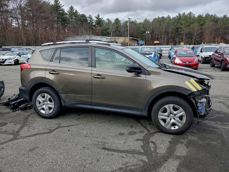 Photo 4 from auction – 2015 TOYOTA RAV4 LE with VIN JTMBFREV1FD126059