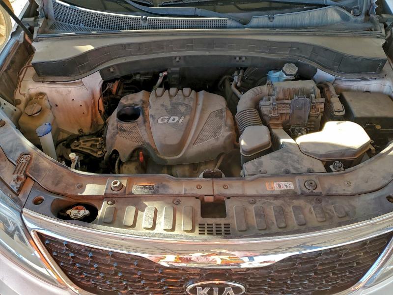 Photo 12 from auction – 2014 KIA SORENTO LX with VIN 5XYKT4A63EG533097