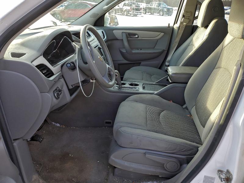Photo 7 from auction – 2017 CHEVROLET TRAVERSE with VIN 1GNKRFED4HJ257530