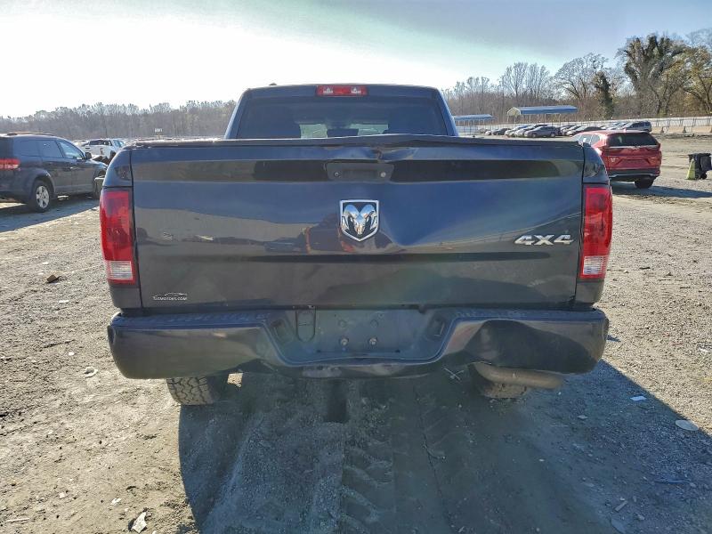 Photo 6 from auction – 2018 RAM 1500 ST with VIN 1C6RR7FG5JS134381