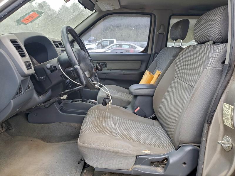 Photo 7 from auction – 2001 NISSAN FRONTIER C with VIN 1N6ED27T61C349120