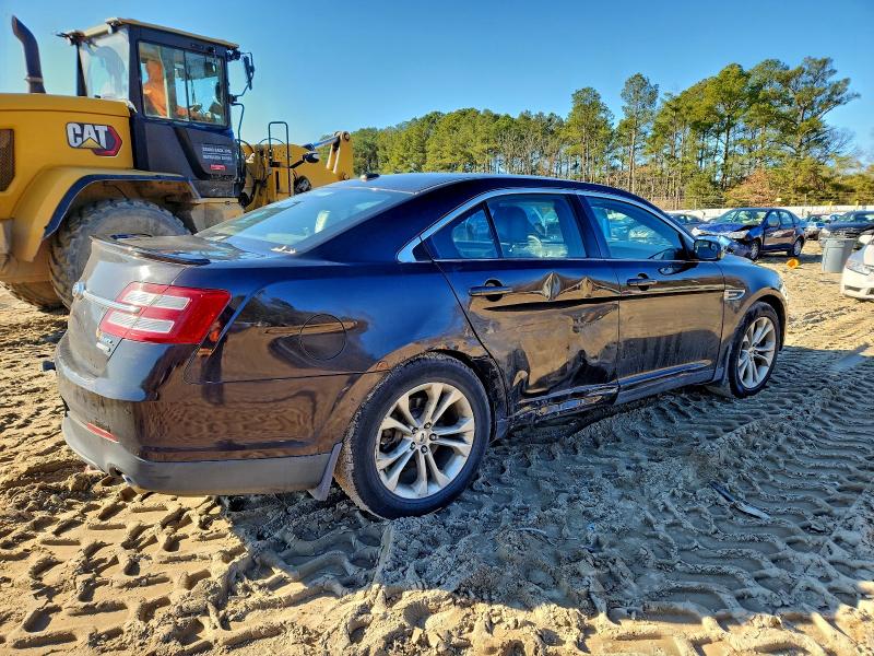 Photo 3 from auction – 2013 FORD TAURUS SEL with VIN 1FAHP2H86DG135054