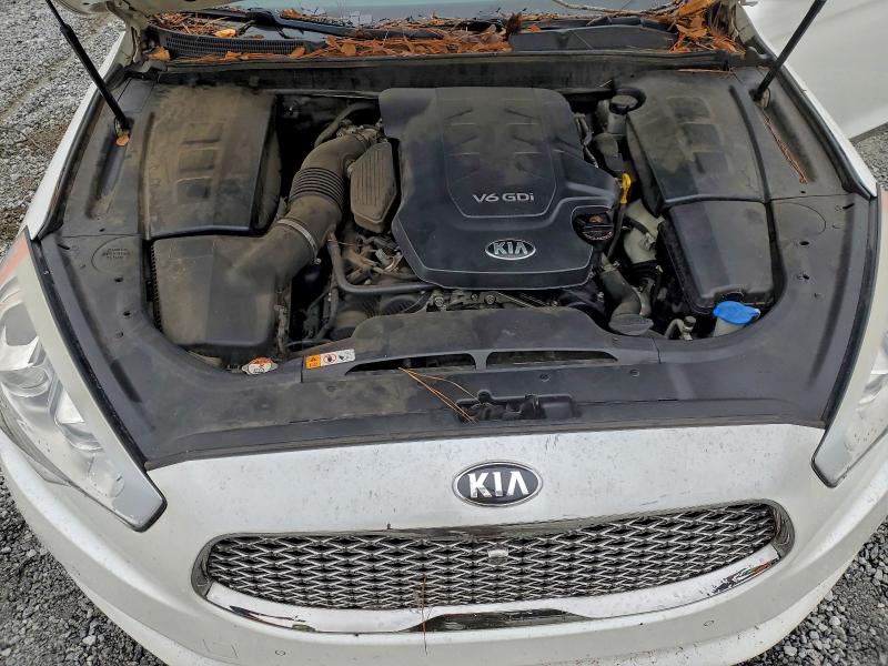 Photo 11 from auction – 2016 KIA K900 with VIN KNALU4D31G6032649