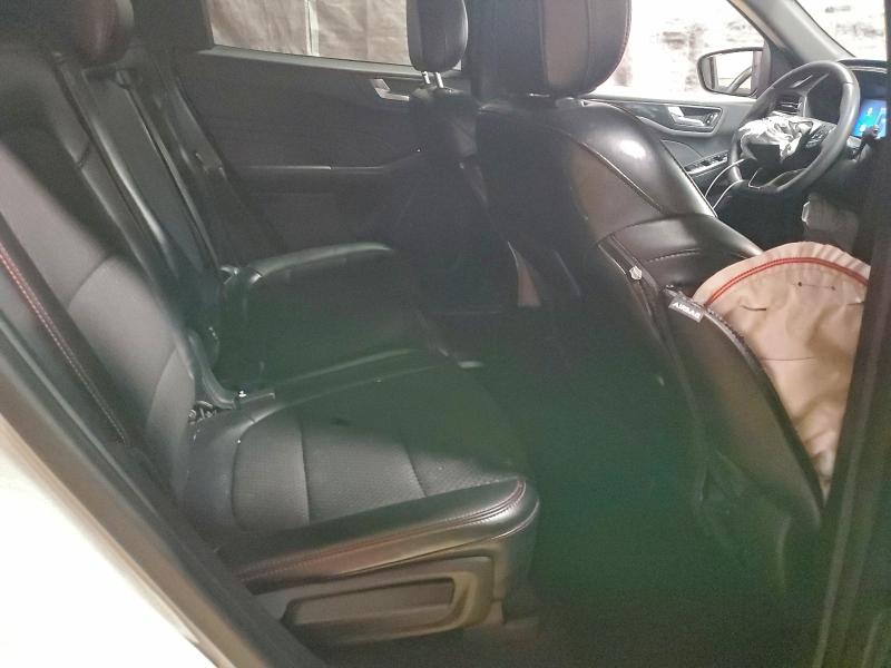 Photo 11 from auction – 2023 FORD ESCAPE ST with VIN 1FMCU9MN4PUA34548