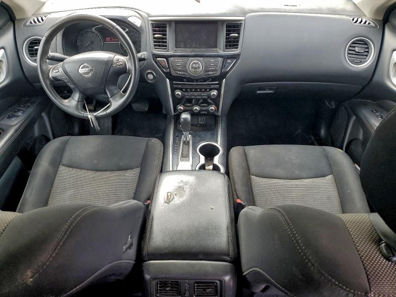 Photo 8 from auction – 2018 NISSAN PATHFINDER with VIN 5N1DR2MN0JC665937