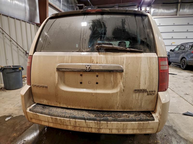 Photo 6 from auction – 2010 DODGE GRAND CARA with VIN 2D4RN5D17AR131073