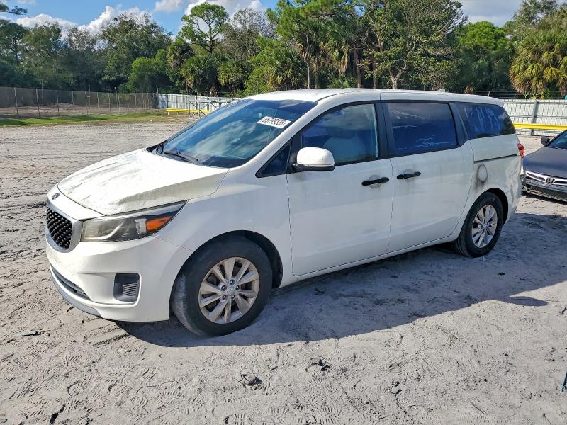 Photo 1 from auction – 2015 KIA SEDONA L with VIN KNDMA5C17F6038525